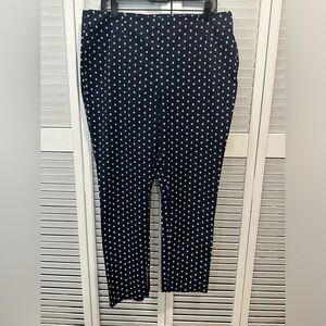 Chicos, so slimming blue and white ankle pant size 12